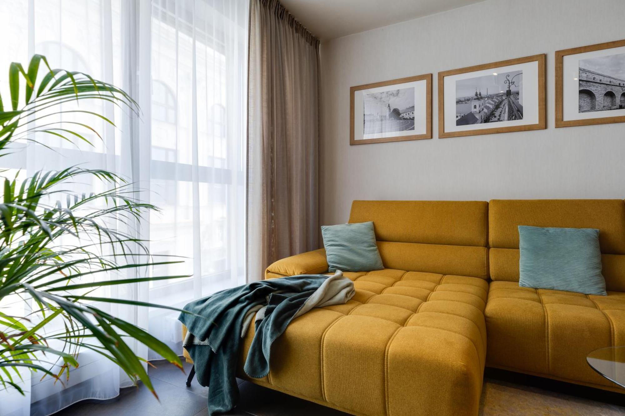 Apartman Leonardo - City Center Trnava Dış mekan fotoğraf